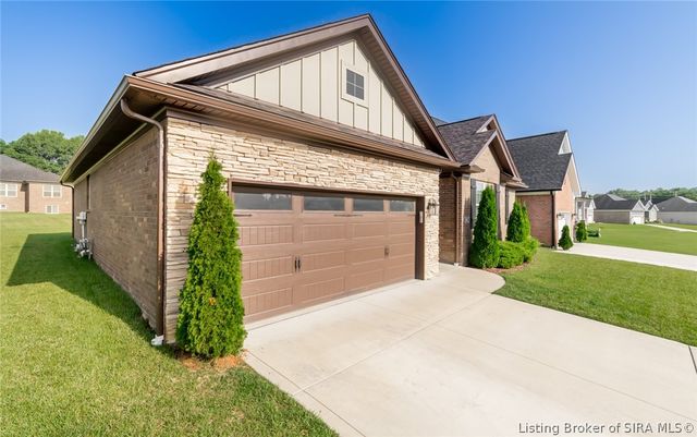 3012 Bridlewood Lane, New Albany, IN 47150