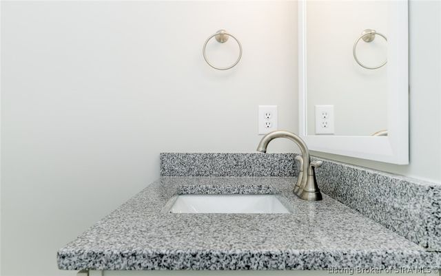 3012 Bridlewood Lane, New Albany, IN 47150