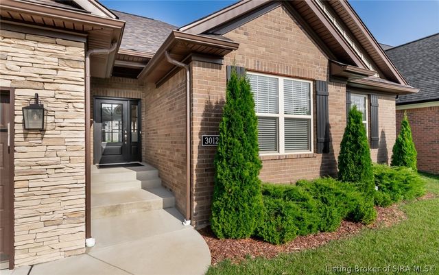 3012 Bridlewood Lane, New Albany, IN 47150