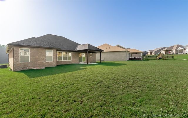 3012 Bridlewood Lane, New Albany, IN 47150