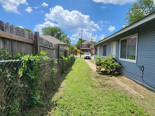 7107 CARVER Ave A, Austin, TX 78752
