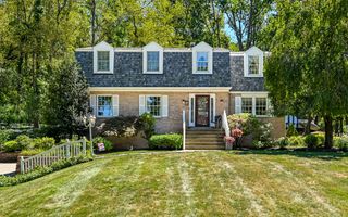 5160 S Carterton DRIVE, Hampton, PA 15044