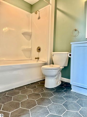 7160 W Cherry Avenue, Kewadin, MI 49648