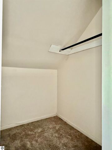 7160 W Cherry Avenue, Kewadin, MI 49648