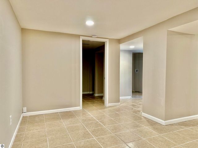 7160 W Cherry Avenue, Kewadin, MI 49648