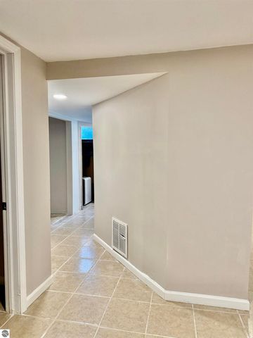 7160 W Cherry Avenue, Kewadin, MI 49648