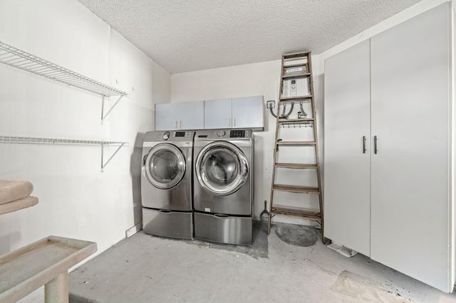 28 Governors Court, Palm Beach Gardens, FL 33418