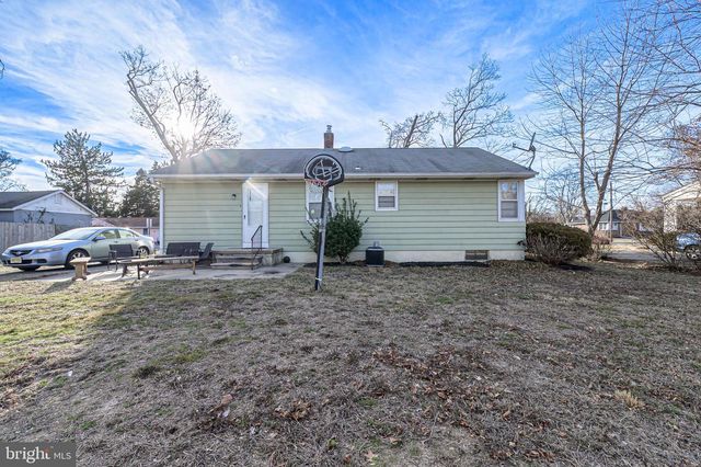 507 SYLVESTER DR, Vineland, NJ 08360