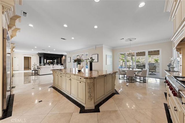 2868 Oak Knoll Dr, Diamond Bar, CA 91765