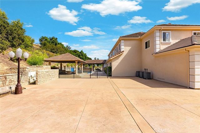 2868 Oak Knoll Dr, Diamond Bar, CA 91765