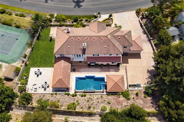 2868 Oak Knoll Dr, Diamond Bar, CA 91765