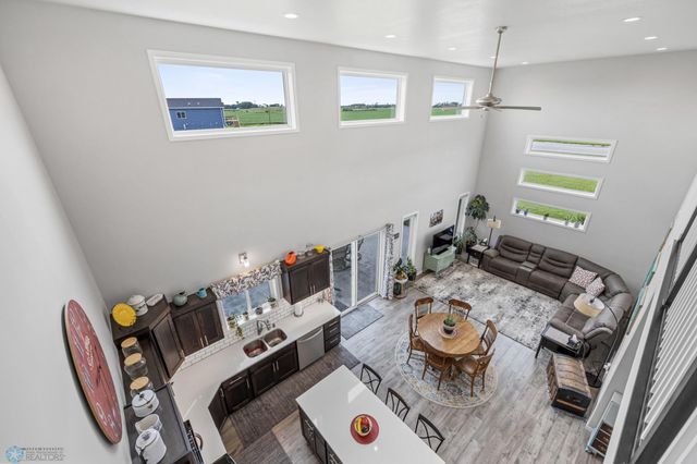 403 16th Street NE, Dilworth, MN 56529