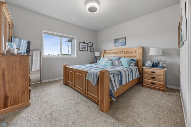 403 16th Street NE, Dilworth, MN 56529