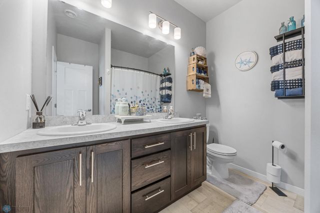 403 16th Street NE, Dilworth, MN 56529