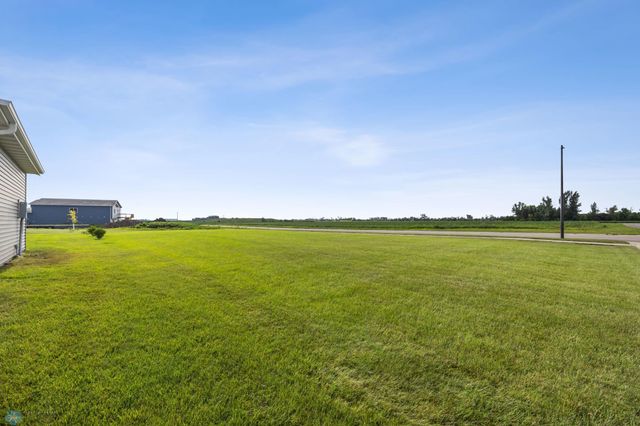 403 16th Street NE, Dilworth, MN 56529