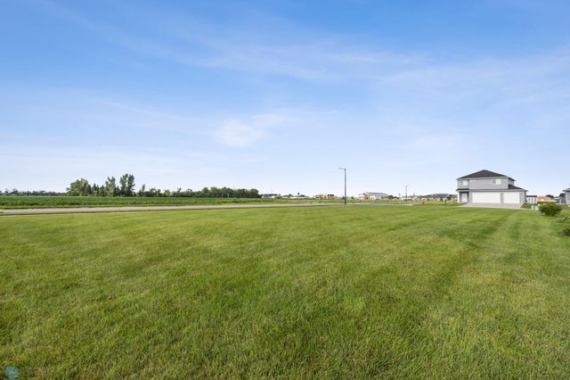 403 16th Street NE, Dilworth, MN 56529