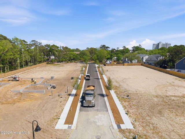 106 Hooks Road, Carolina Beach, NC 28428