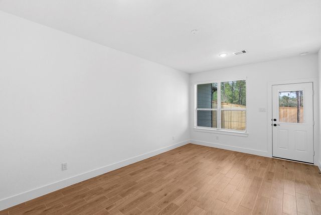 26277 E Outrider Banks Circle, Montgomery, TX 77316