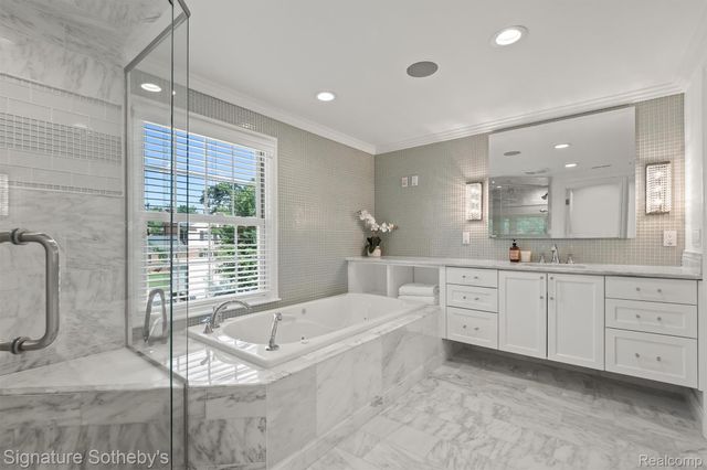 182 Chewton Road, Bloomfield Hills, MI 48301