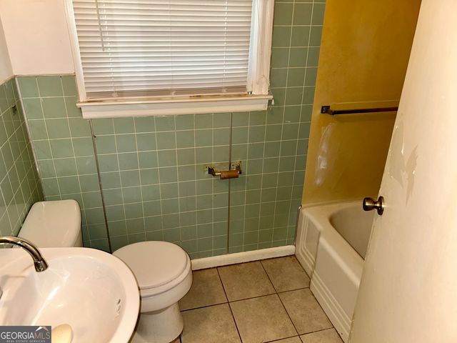 122 Gloria Drive, Hartwell, GA 30643