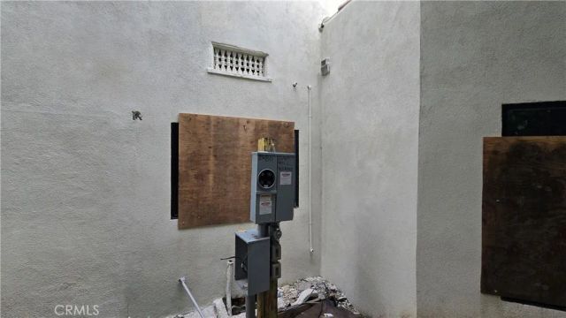 2680 Ivan Hill, Los Angeles, CA 90039