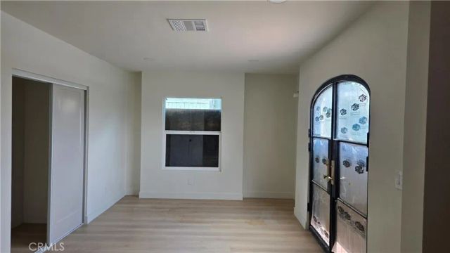 2680 Ivan Hill, Los Angeles, CA 90039