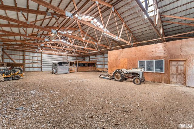 1714 Knox Road 1950 E, Victoria, IL 61485