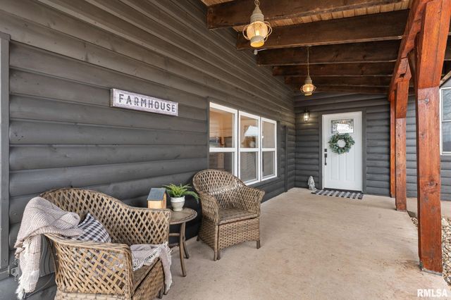 1714 Knox Road 1950 E, Victoria, IL 61485