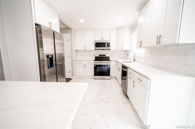 11 Berry Lane, Centereach, NY 11720