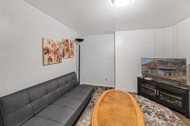 405 N Main Street, Alma, WI 54610