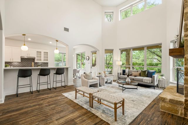 300 Apache DR, Cedar Park, TX 78613