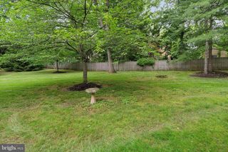 60 OAK KNOLL DR #60, Berwyn, PA 19312
