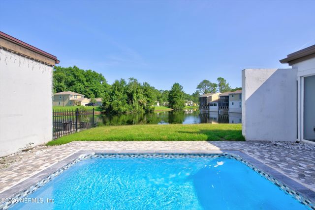 7812 LINKSIDE Drive, Jacksonville, FL 32256