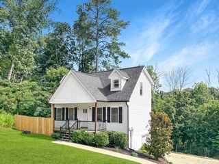 2424 Oak Circle SW, Cleveland, TN 37311