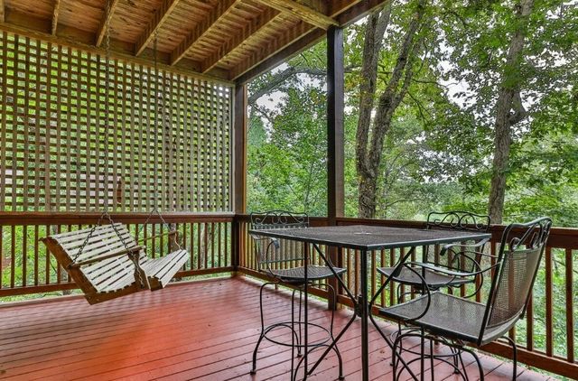 92 Fish Trap Road, Blue Ridge, GA 30513