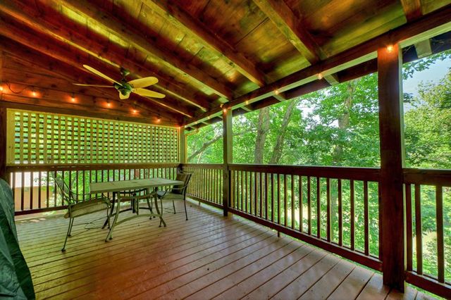92 Fish Trap Road, Blue Ridge, GA 30513