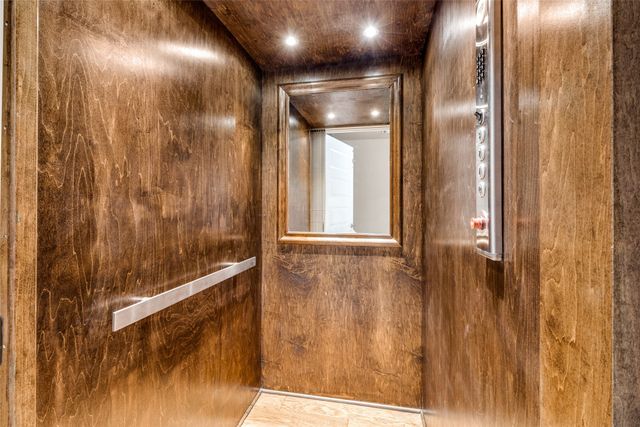 8218 Laflin Lane, Dallas, TX 75231