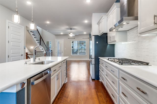 8218 Laflin Lane, Dallas, TX 75231