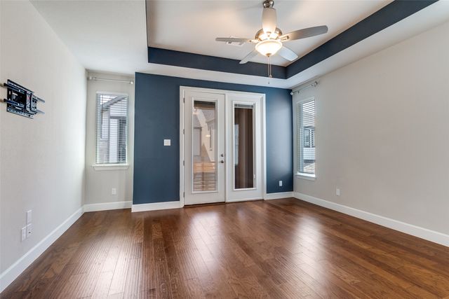 8218 Laflin Lane, Dallas, TX 75231