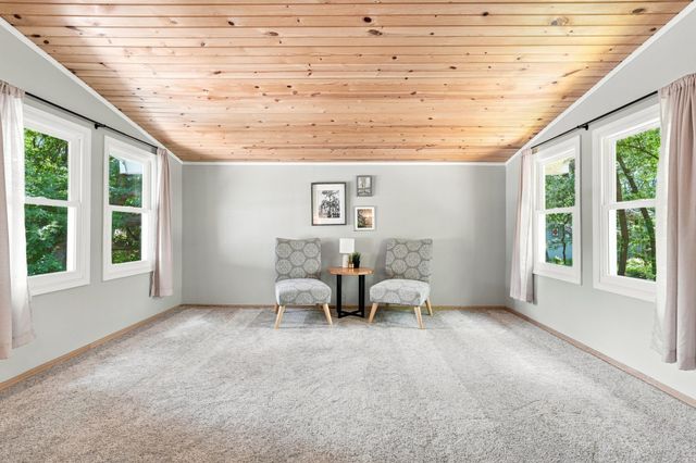 725 Birchwood Avenue, White Bear Lake, MN 55110