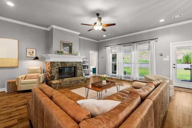 101 Eagle Ridge Drive, Maumelle, AR 72113