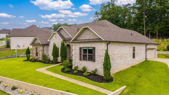 101 Eagle Ridge Drive, Maumelle, AR 72113