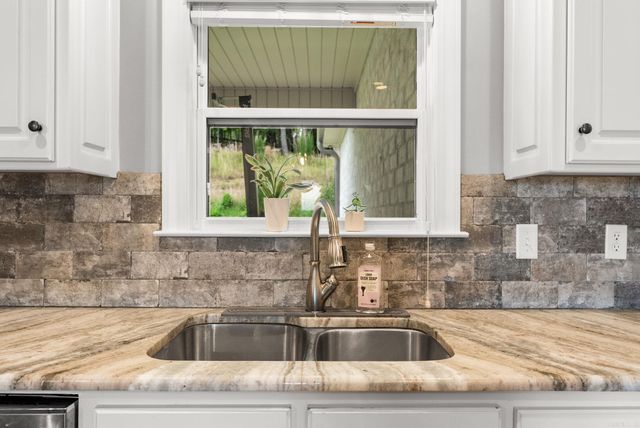 101 Eagle Ridge Drive, Maumelle, AR 72113
