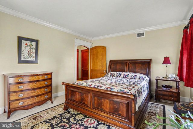 40 CEDAR AVE, Hershey, PA 17033