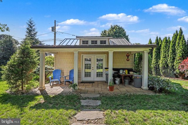 40 CEDAR AVE, Hershey, PA 17033
