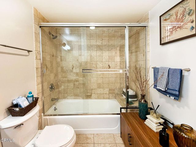 4724 Kester Avenue 109, Los Angeles, CA 91403