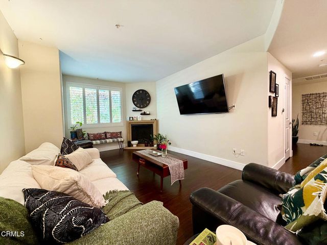 4724 Kester Avenue 109, Los Angeles, CA 91403