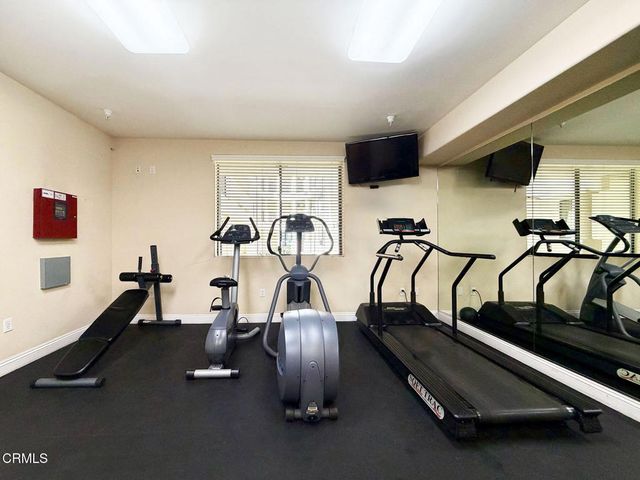 4724 Kester Avenue 109, Los Angeles, CA 91403