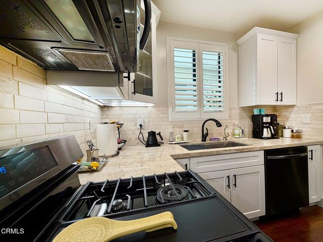 4724 Kester Avenue 109, Los Angeles, CA 91403