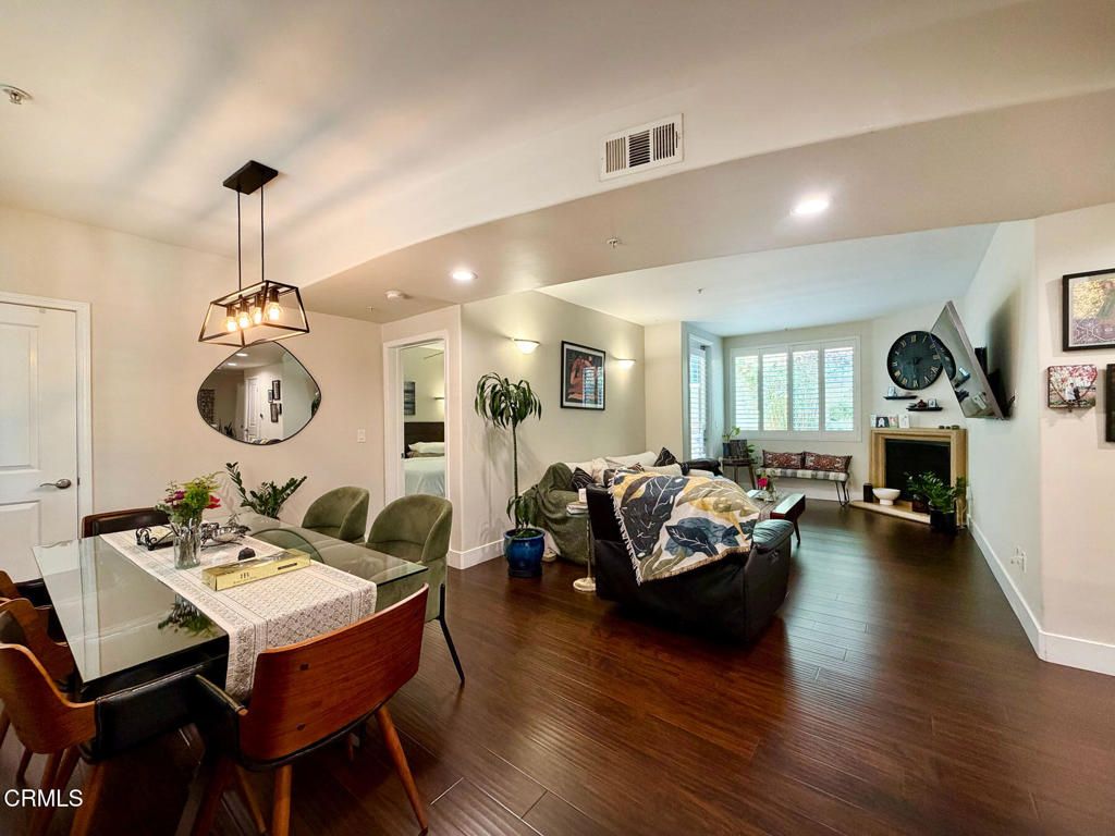4724 Kester Avenue 109, Los Angeles, CA 91403